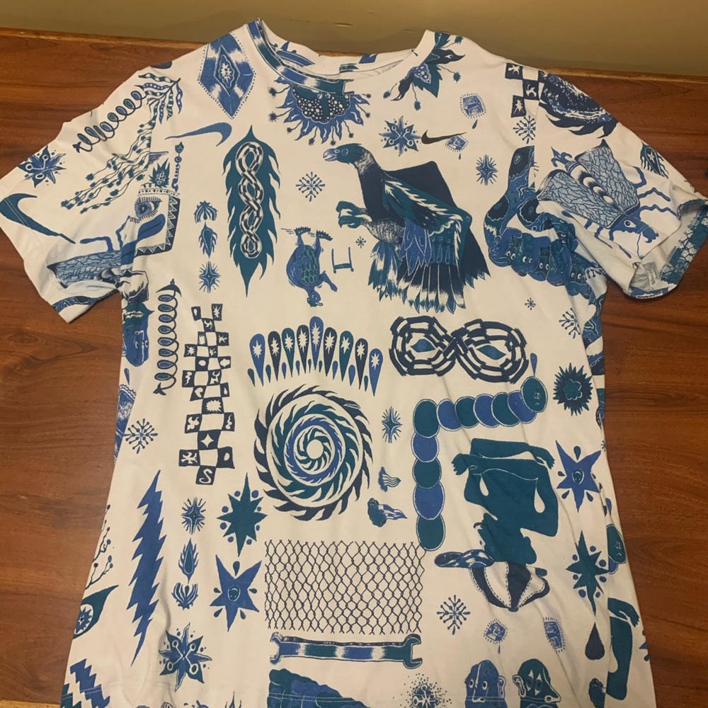 Nike shirt
